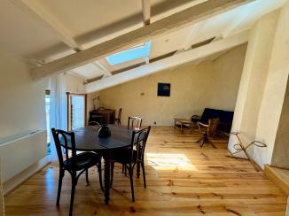 Appartement rénové / 3 pièces / 78 m² - Saint-Julien-du-Verdon (04170)