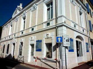 Appartement entièrement rénové - Vallauris (06220)
