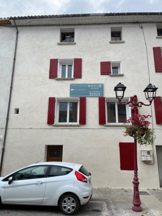 Maison de Village - 90 m² - Mormoiron (84570)