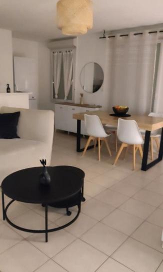Appartement F3 - Le Pontet (84130)