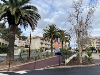 T3 meublé – Plein centre de Saint-Aygulf – Parking &amp; terrasse - Saint Aygulf (83370)