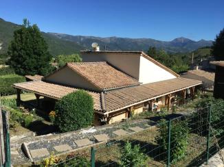 Maison de plain pied / 95 m² - Saint-Lions (04330)