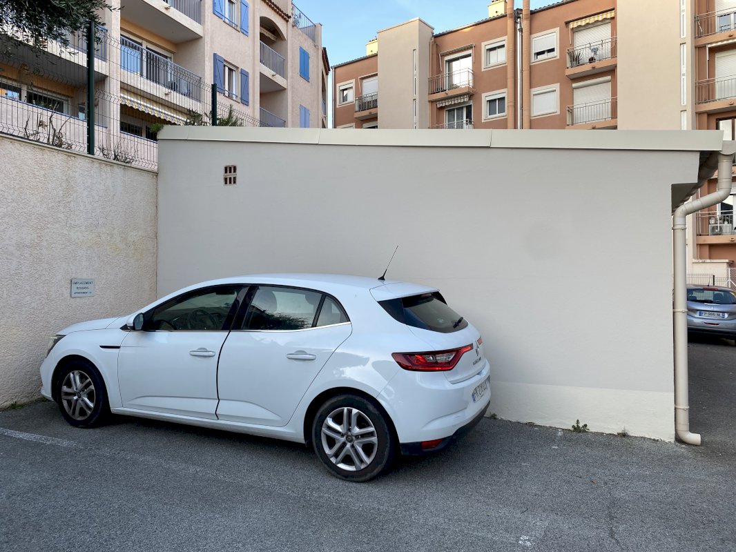 T3 meublé – Plein centre de Saint-Aygulf – Parking & terrasse - Photo 13 - Saint Aygulf