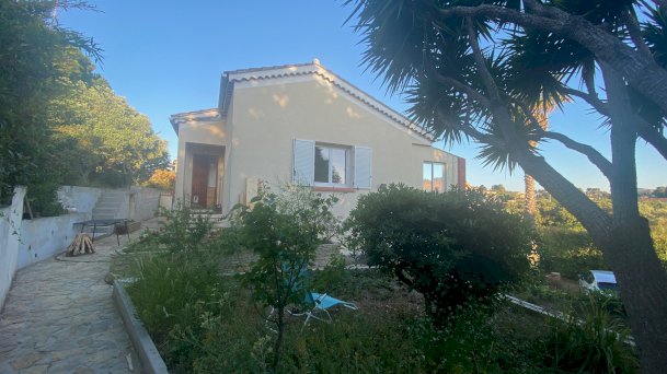 Maison avec piscine 2 appartements - Photo 1 - La Seyne-sur-Mer