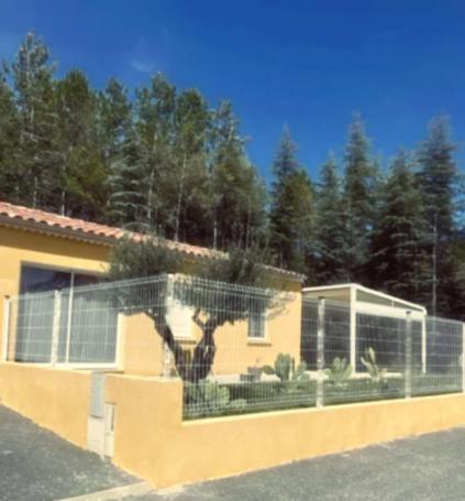 Villa récente de 82 m² - Photo 1 - Aiglun