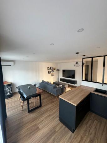 Appartement T2 de 55 m² - Photo 1 - Aubagne