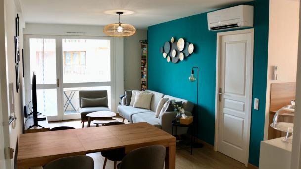 Appartement 5 pièces de 92 m² - Photo 1 - Avignon