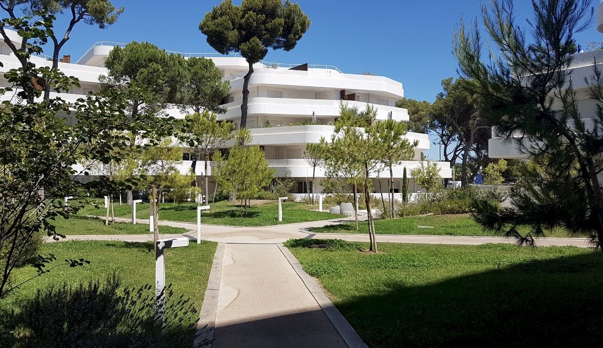 Appartement T3 dans belle résidence récente - Photo 1 - Marseille