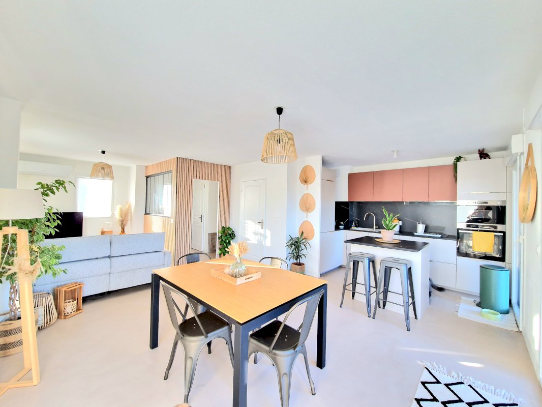 Maison 4 Pièces - Garage - Piscine - Clim - Photo 2 - Roquebrune-sur-Argens