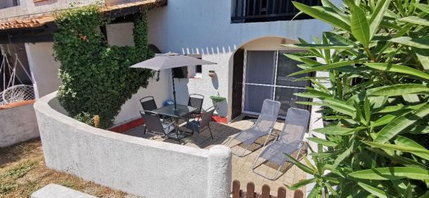Appartement en RDC avec grande terrasse - Photo 2 - Saintes-Maries-de-la-Mer