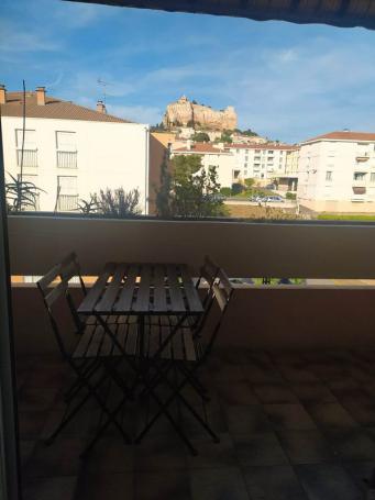Très joli appartement T3 avec vue imprenable - Photo 2 - Vitrolles