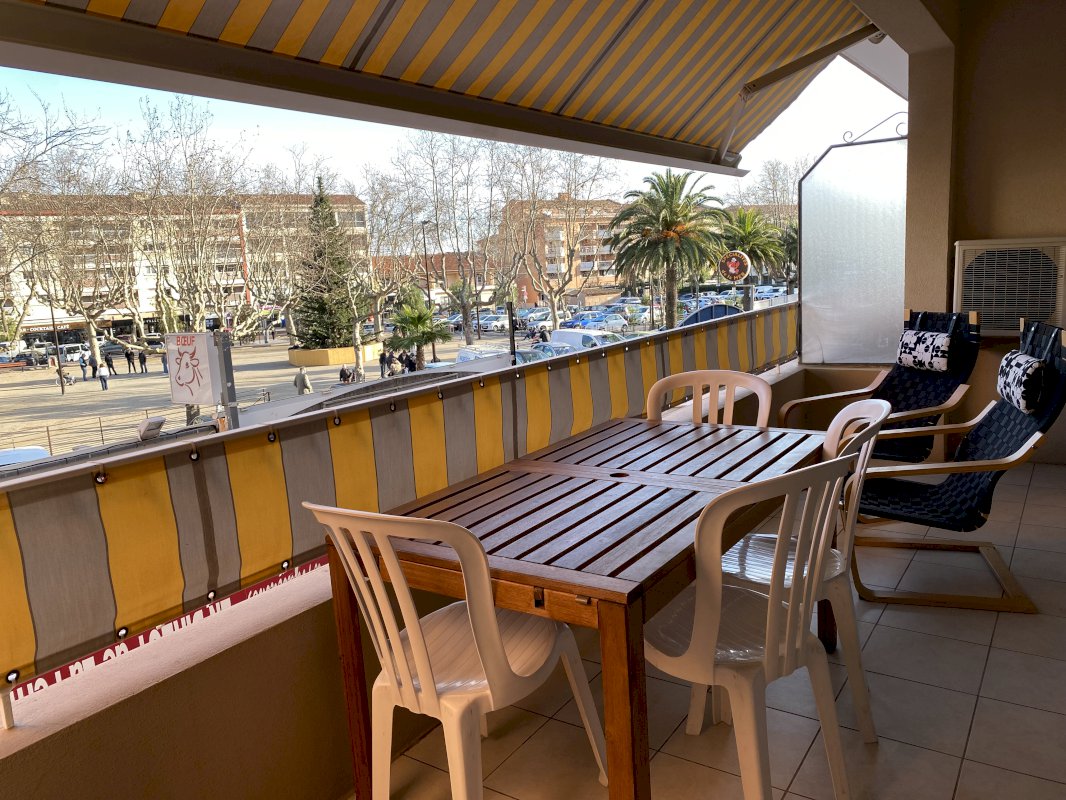 T3 meublé – Plein centre de Saint-Aygulf – Parking & terrasse - Photo 2 - Saint Aygulf