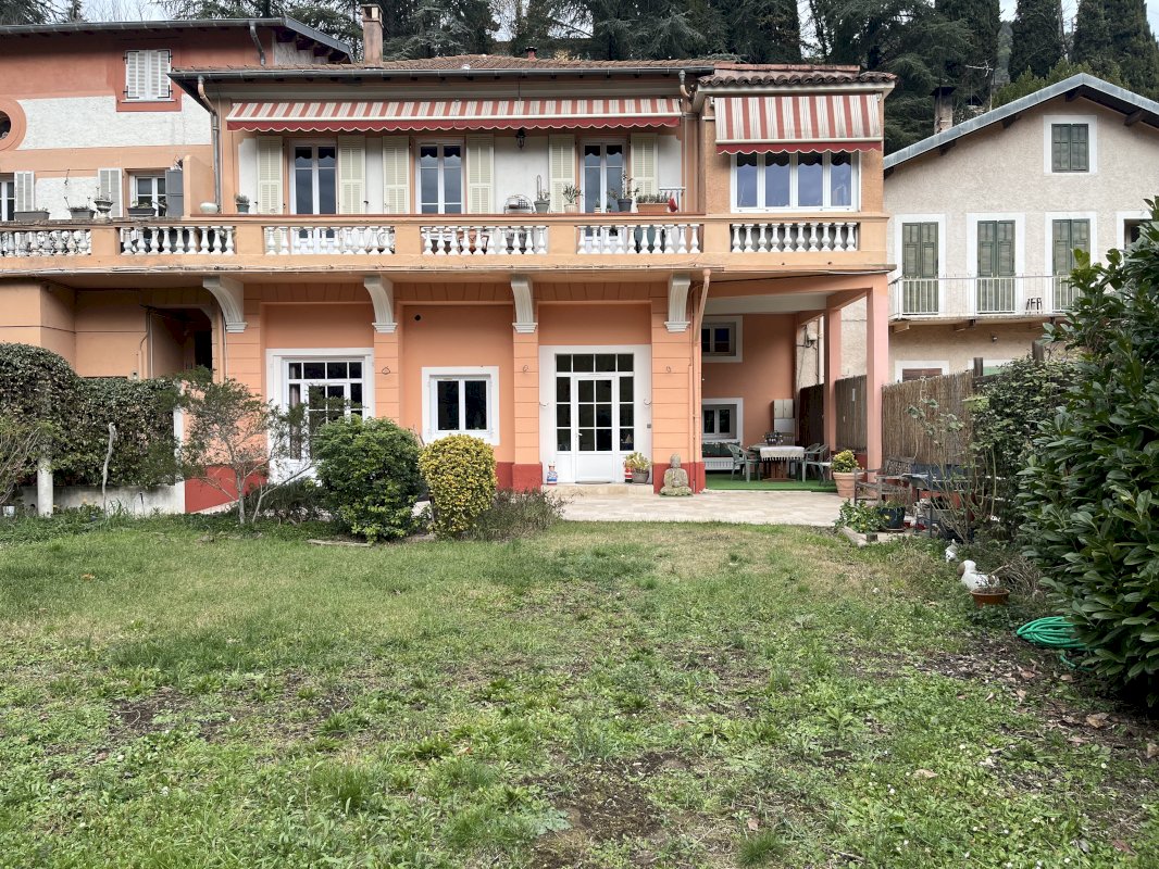 Magnifique appartement atypique à la campagne - Photo 2 - Sospel
