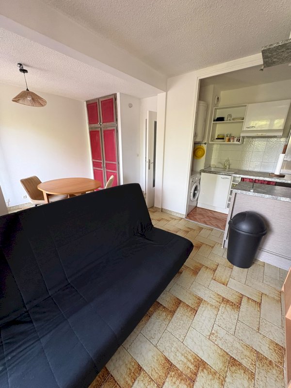Appartement proche mer / 30 m² / DPE C | Six-Fours - Photo 2 - Six-Fours-les-Plages