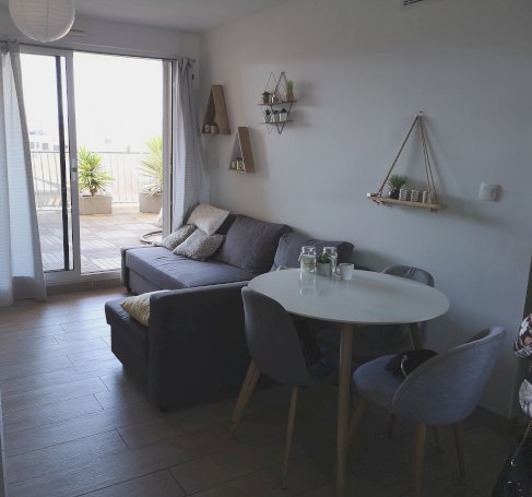 TRES BEL APPARTEMENT TYPE T2 DE 35 M2 + TERRASSE 28 M2 - Photo 3 - Carqueiranne