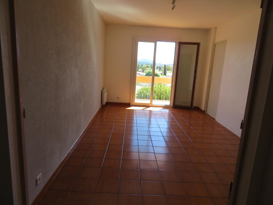 APPARTEMENT T4 à LA FARLEDE (Var) - Photo 3 - La Farlède