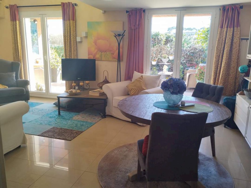 Maison à vendre à Sanary sur Mer - Photo 3 - Sanary-sur-Mer
