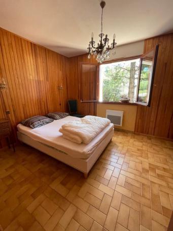 Maison sur 1000 m² de terrain - Photo 3 - Jarjayes