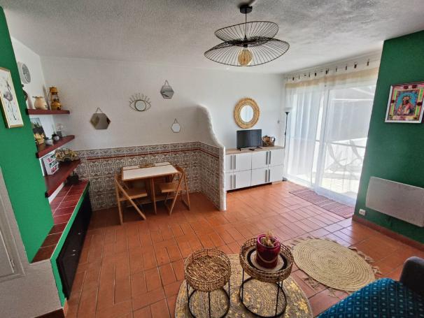 Appartement en RDC avec grande terrasse - Photo 3 - Saintes-Maries-de-la-Mer