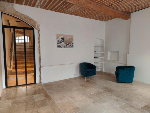 Maison de Village / 7 pièces - Photo 3 - Alleins