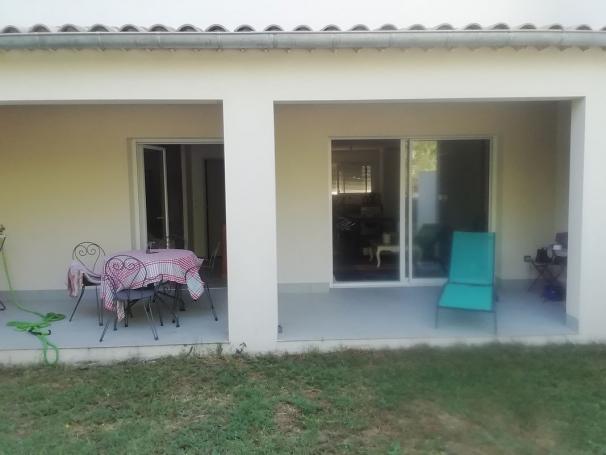 Appartement T3 de 62 m² - Photo 3 - Le Pontet