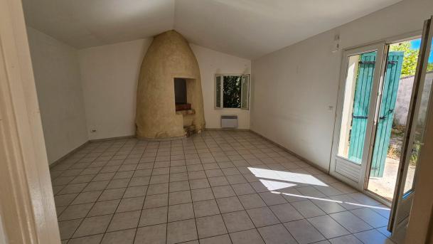 Mas de 120 m² / Cadre exceptionnel - Photo 3 - Mazan