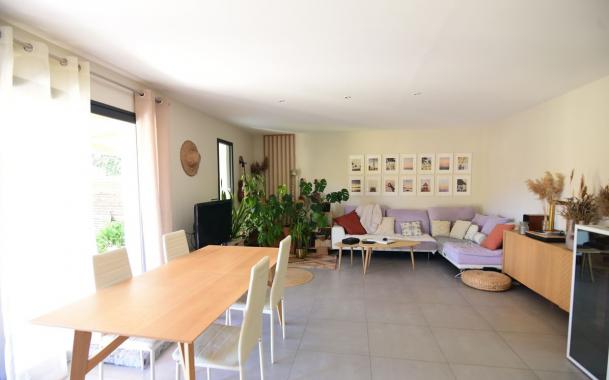 Maison plain-pied avec garage - Photo 3 - Monteux