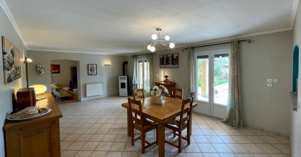 Maison 6 pièces / 139 m² - Photo 3 - Saint-Didier