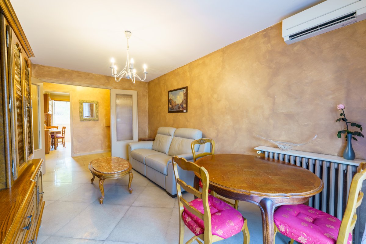 Appartement T3 proche musée Renoir - Photo 3 - Cagnes-sur-Mer