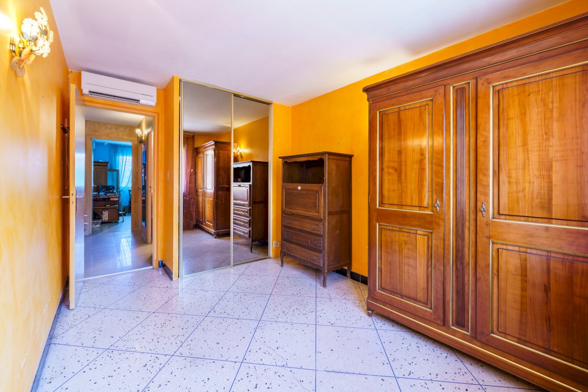Appartement T3 proche musée Renoir - Photo 4 - Cagnes-sur-Mer