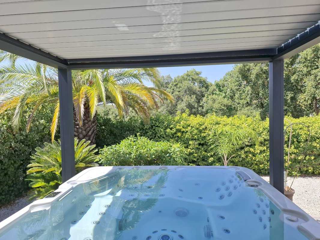 Maison harmonieuse 5 pièces 133m2 Fréjus - Photo 4 - Fréjus