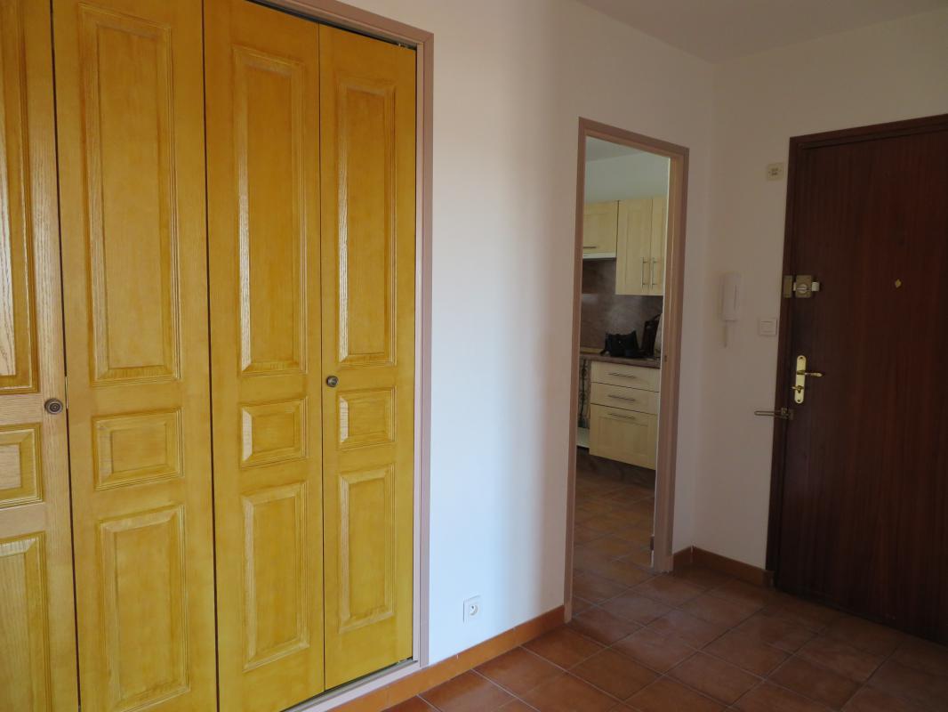 APPARTEMENT T4 à LA FARLEDE (Var) - Photo 5 - La Farlède
