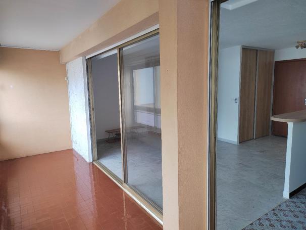 Appartement F1 rénové - Photo 5 - Mandelieu-la-Napoule