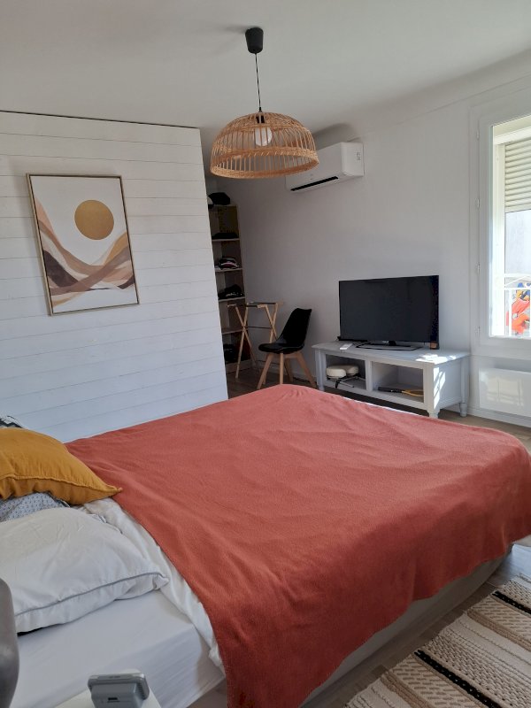Maison harmonieuse 5 pièces 133m2 Fréjus - Photo 8 - Fréjus