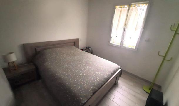 Villa récente de 82 m² - Photo 9 - Aiglun