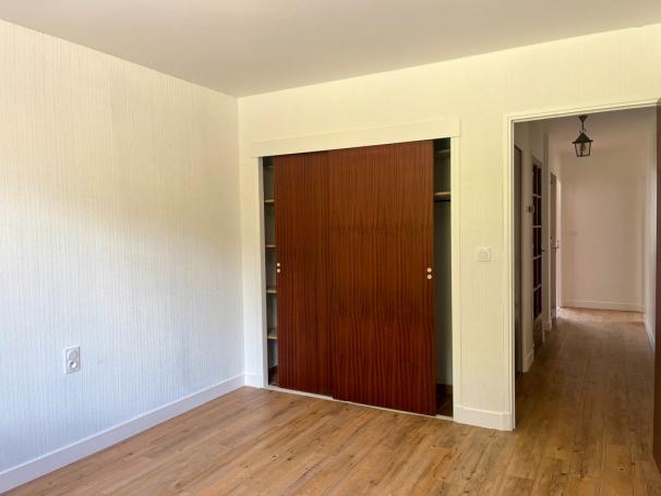 Maison 110 m² / Véranda / Garage - Photo 9 - La Javie