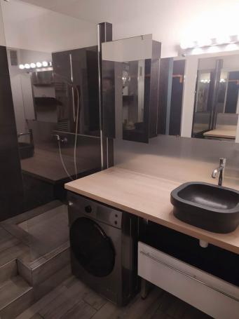 Très joli appartement T3 avec vue imprenable - Photo 9 - Vitrolles
